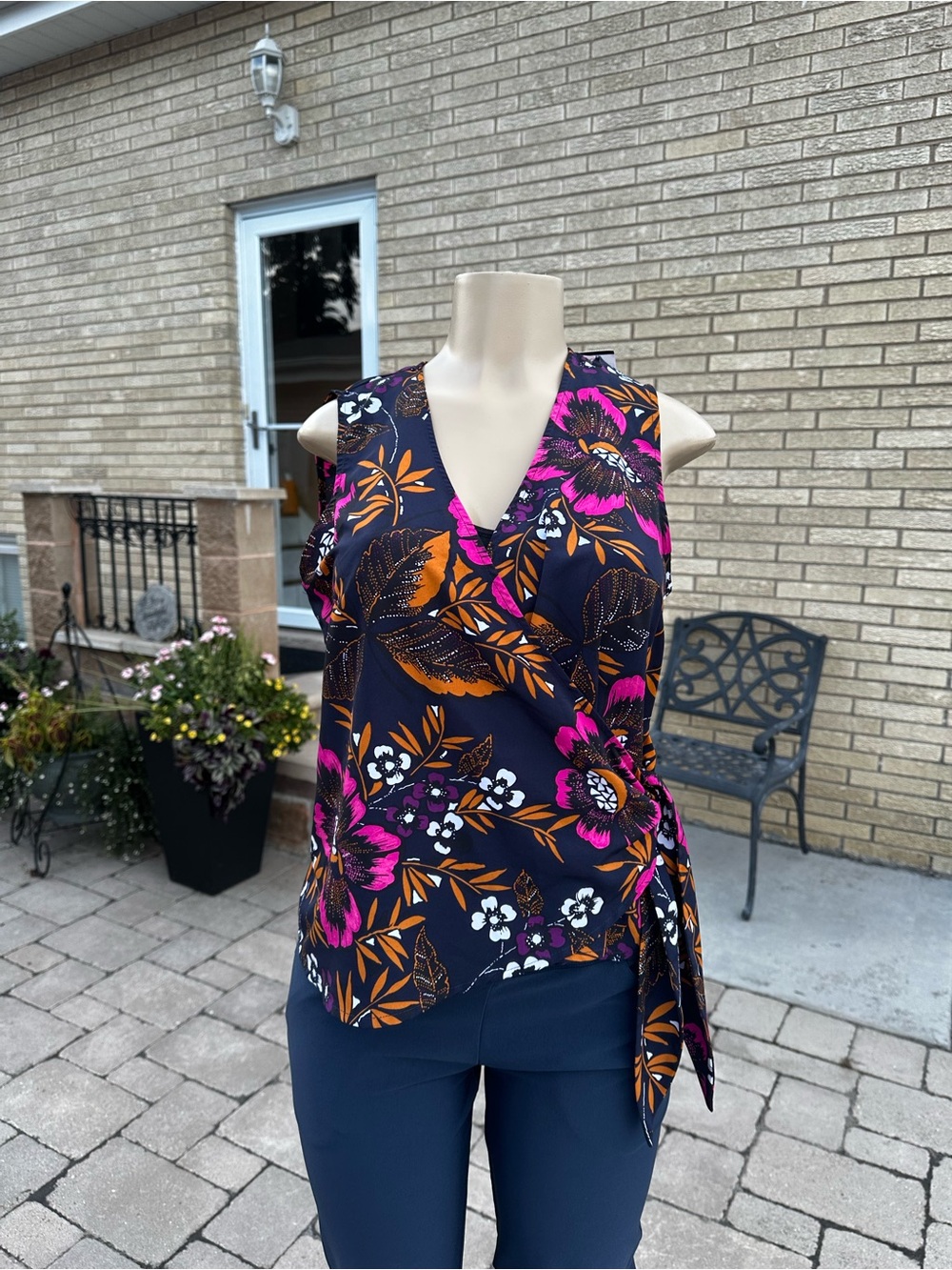 A New Day Women's Navy Floral Dressy Wrap Style Tank Top w\ Side Tie M